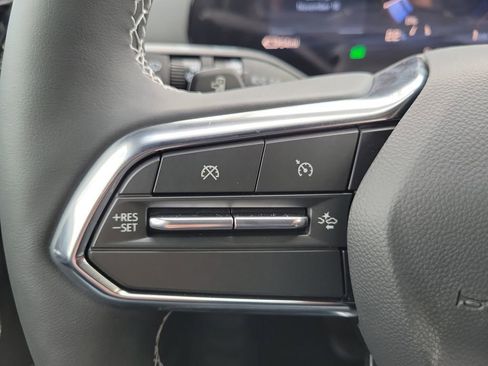 New 2026 Chevrolet Blazer EV LT image 5