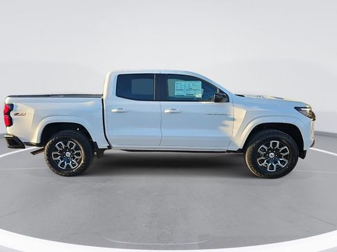 New 2026 Chevrolet Colorado Z71 image 2