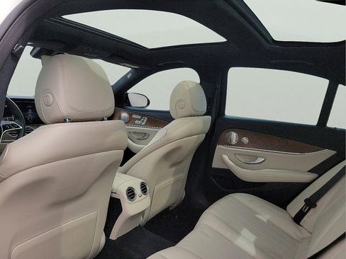 Used 2023 Mercedes-Benz E 350 Sedan image 14