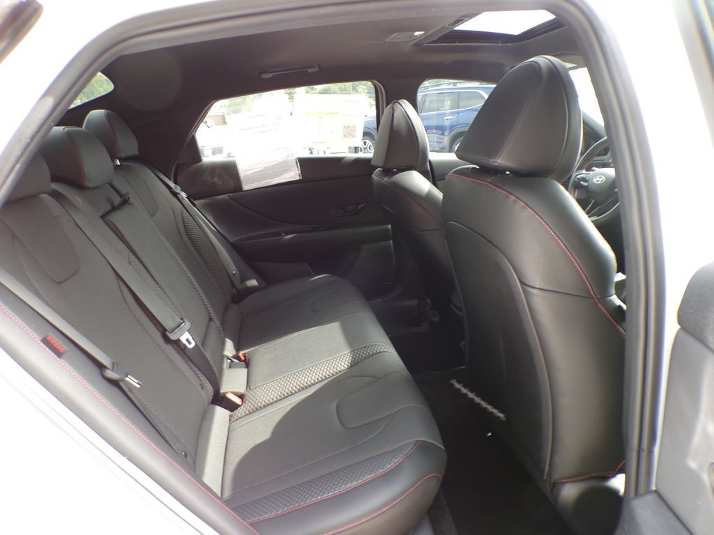 Certified 2026 Hyundai Elantra N Line FWD image 21