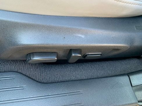 Used 2019 Subaru Legacy 2.5i Limited w/ Popular Package #2A AWD/4WD image 27