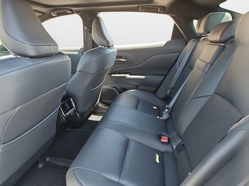 Used 2025 Toyota Crown Limited image 20