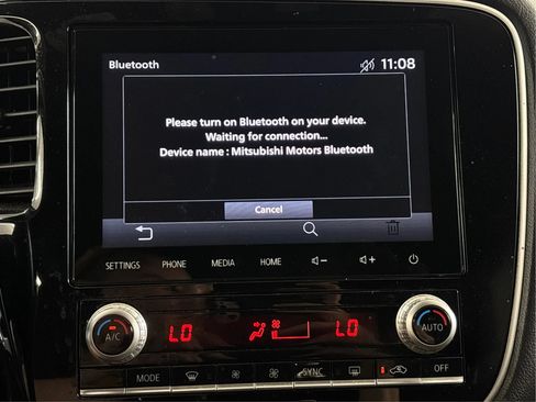 Used 2021 Mitsubishi Outlander SEL AWD/4WD image 43