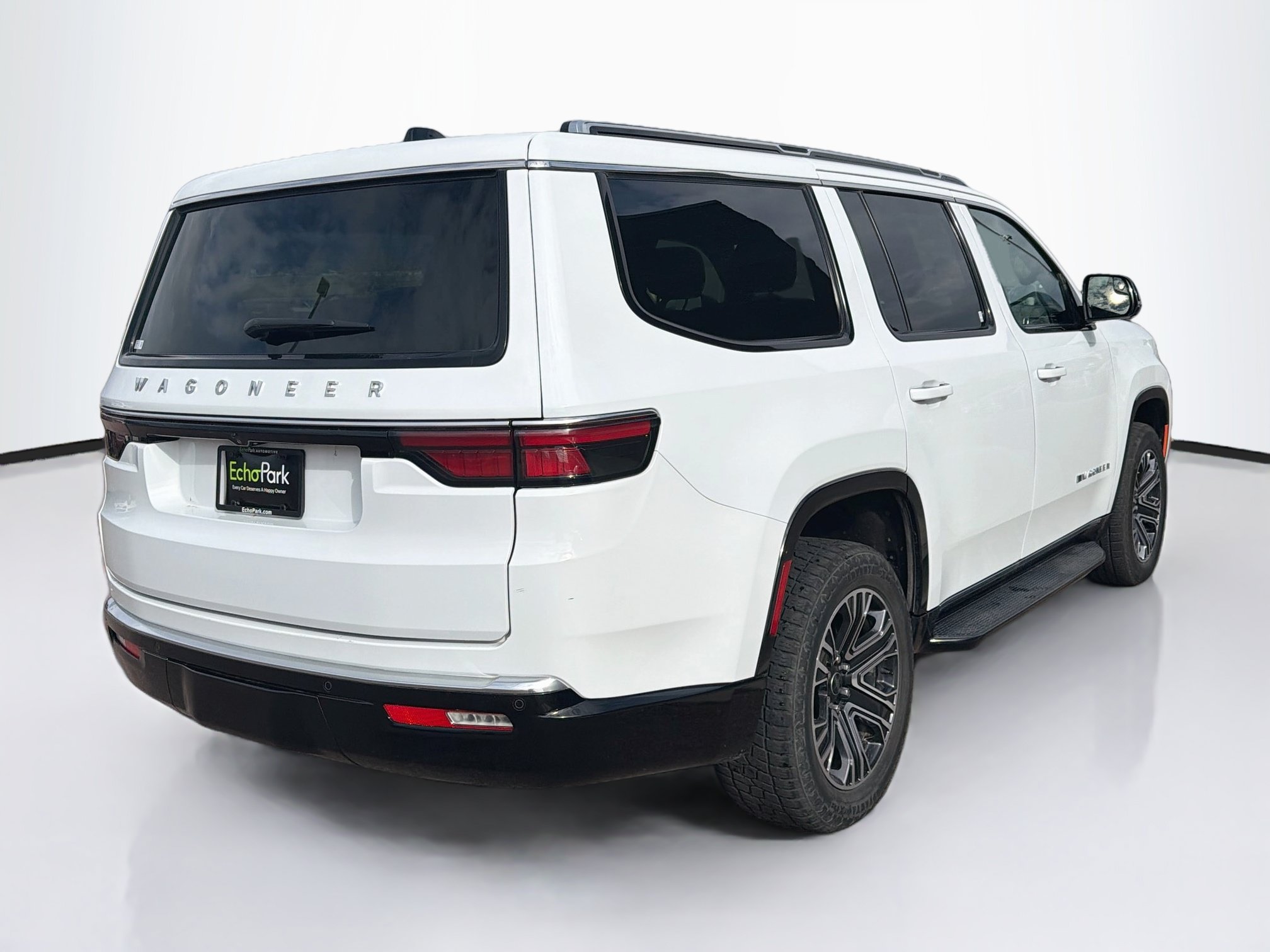 Used 2025 Jeep Wagoneer Series II AWD/4WD image 9