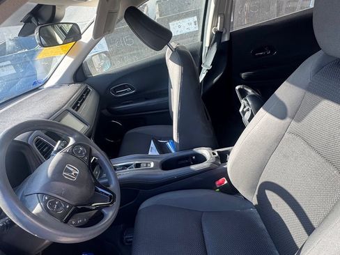 Used 2019 Honda HR-V EX image 6