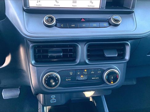 Used 2024 Ford Maverick XL image 17