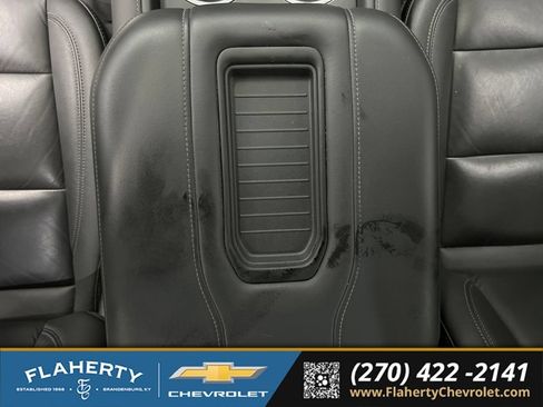 Used 2022 Chevrolet Tahoe Z71 AWD/4WD image 32