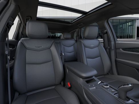 New 2025 Cadillac XT5 Premium Luxury w/ Technology Package AWD/4WD image 16