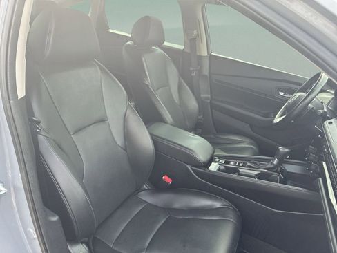 Used 2024 Honda Accord Touring image 10