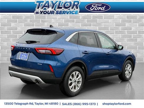 Certified 2023 Ford Escape Active image 3