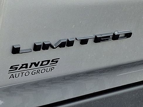 New 2025 RAM 1500 Limited AWD/4WD image 24