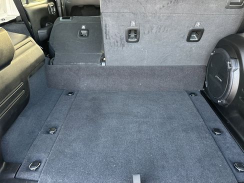 Used 2024 Jeep Wrangler Unlimited Rubicon 4xe w/ Technology Group image 14