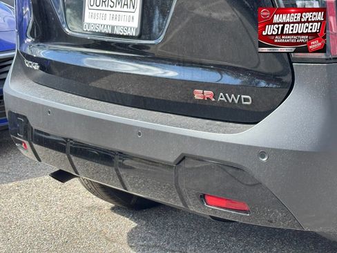 New 2025 Nissan Kicks SR AWD/4WD image 4