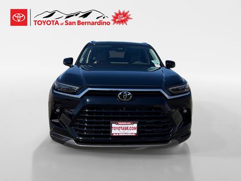 New 2026 Toyota Grand Highlander AWD image 8