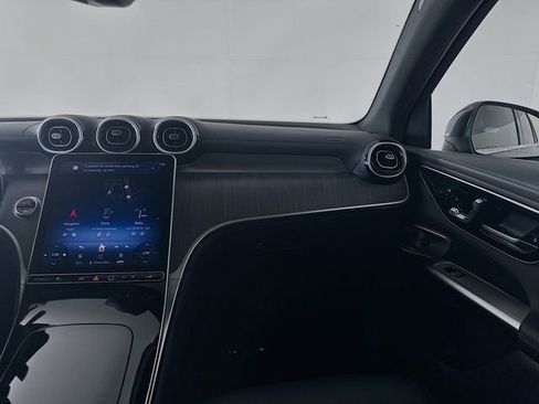 Certified 2023 Mercedes-Benz GLC 300 4MATIC image 24