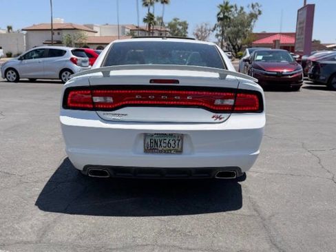 Used 2013 Dodge Charger R/T RWD image 4
