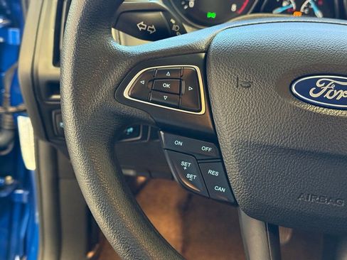 Used 2018 Ford Focus SE image 17
