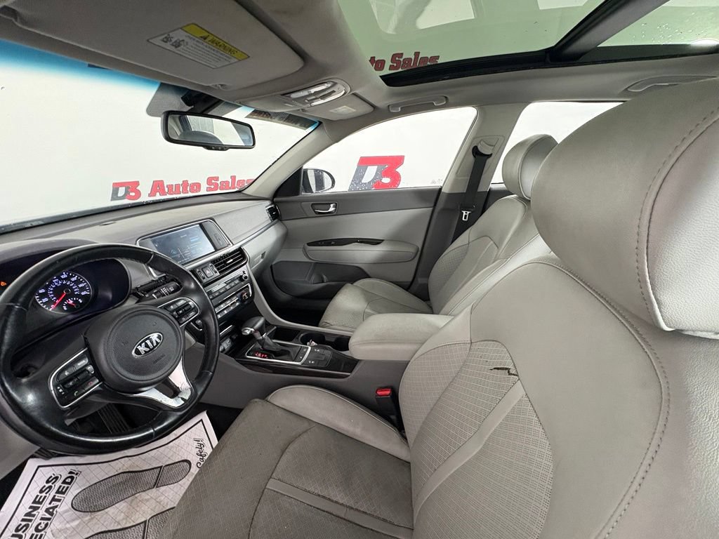 Used 2016 Kia Optima EX w/ Premium Package FWD image 10