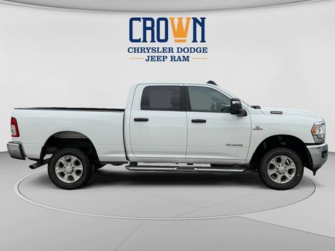 Used 2024 RAM 2500 Big Horn w/ Off Road Package AWD/4WD image 2