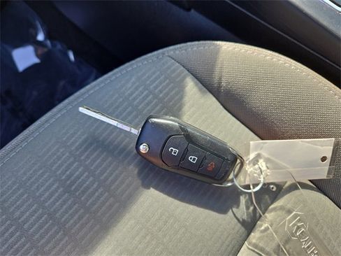 Used 2022 Ford Escape S image 37