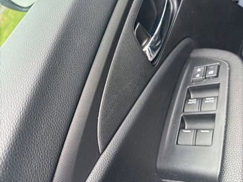 Used 2024 Honda Ridgeline Sport image 9