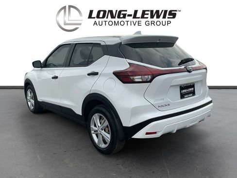 Used 2024 Nissan Kicks S image 4