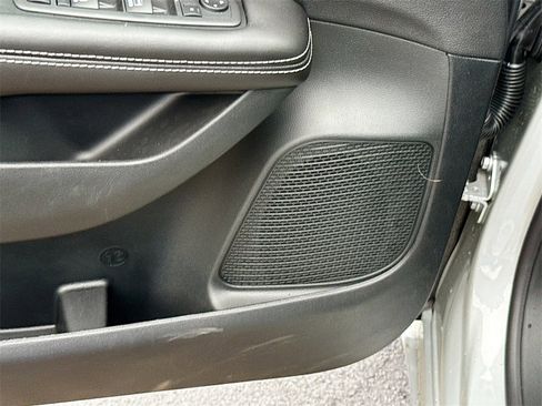 New 2026 Chrysler Pacifica Select image 19