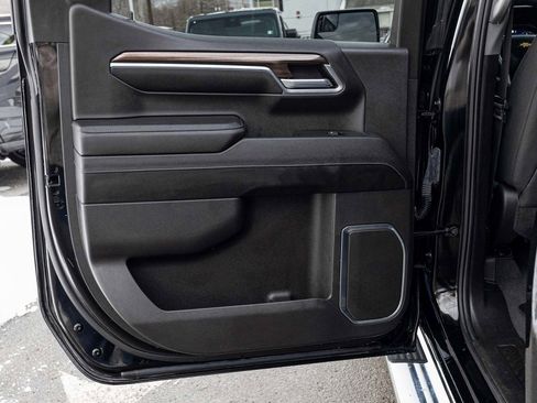 Used 2023 Chevrolet Silverado 1500 LT image 14