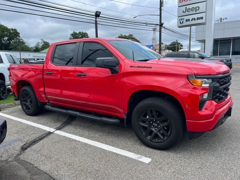 Used 2024 Chevrolet Silverado 1500 Custom w/ Rally Edition AWD/4WD image 4