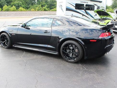 Used 2014 Chevrolet Camaro Z/28 RWD image 18