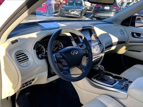 Used 2017 INFINITI QX60 image 18