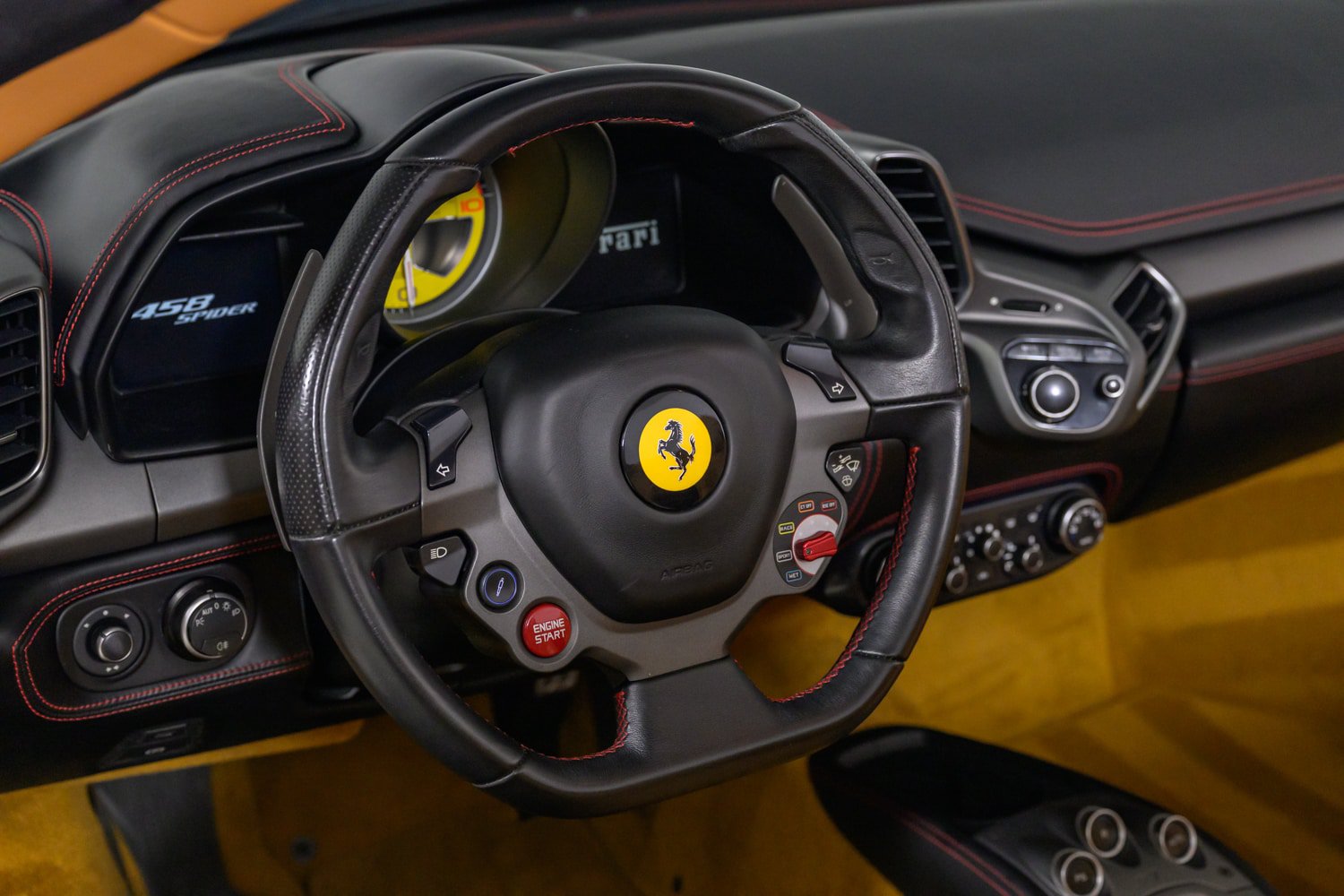 Used 2013 Ferrari 458 Spider RWD image 26