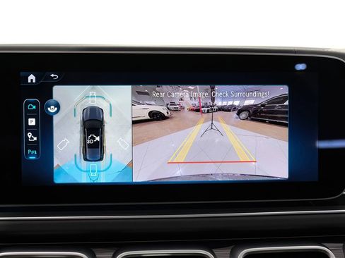 Used 2026 Mercedes-Benz Maybach GLS 600 4MATIC image 21