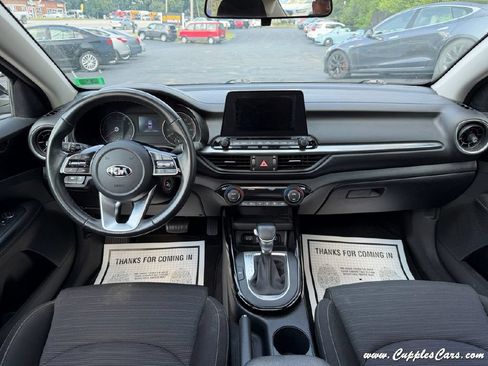 Used 2019 Kia Forte S w/ S Premium Package FWD image 14