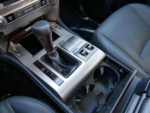 Used 2019 Lexus GX 460 Premium AWD/4WD image 24