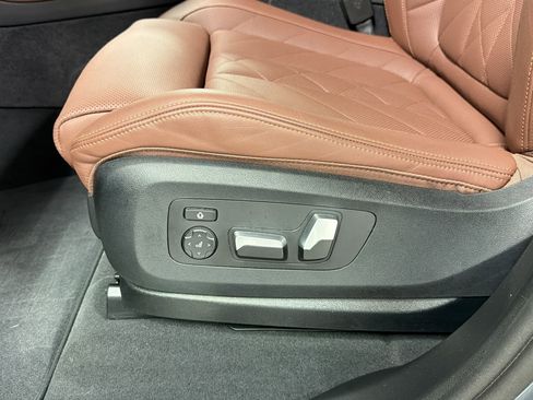 Certified 2024 BMW X5 xDrive40i w/ Parking Assistance Package image 13