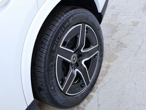 Certified 2025 Mercedes-Benz GLC 300 GLC 300 image 39