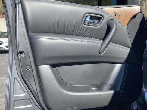 Used 2022 Nissan Armada SL w/ Captain's Chairs Package image 21