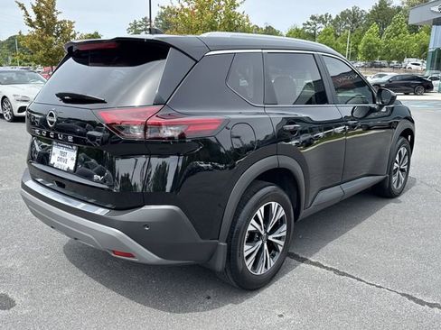 Used 2023 Nissan Rogue SV w/ SV Premium B Package FWD image 7