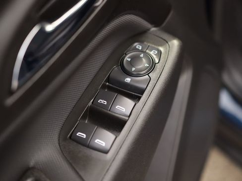 Used 2022 Chevrolet Equinox RS w/ Infotainment Package AWD/4WD image 24