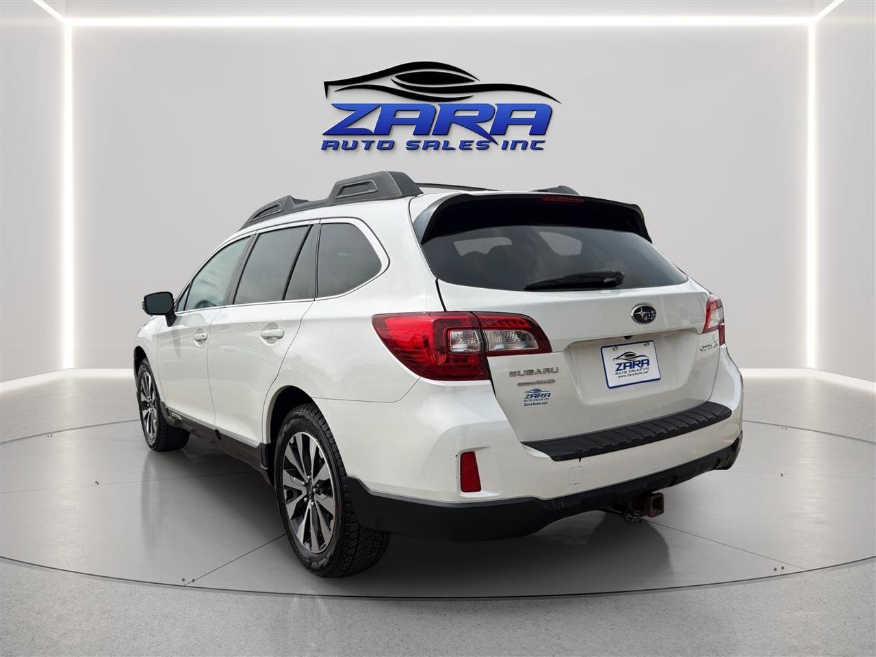 Used 2015 Subaru Outback 2.5i Limited AWD/4WD image 5