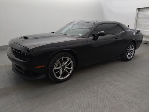 Used 2022 Dodge Challenger GT AWD/4WD image 2