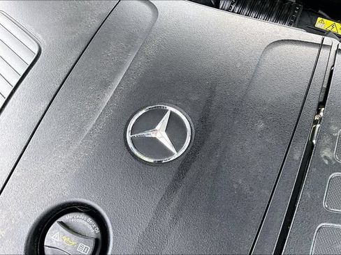 Certified 2025 Mercedes-Benz GLC 300 4MATIC image 34