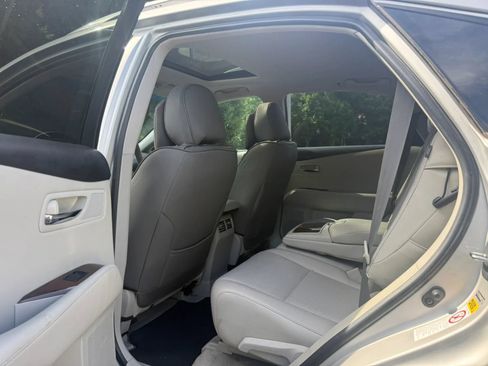 Used 2010 Lexus RX 350 2WD image 12