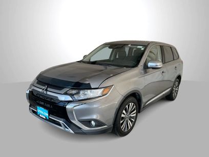 Used 2020 Mitsubishi Outlander SE