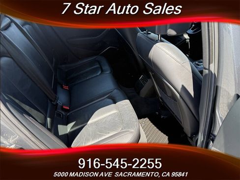 Used 2017 Audi A3 e-tron Premium Plus w/ Technology Package FWD image 20
