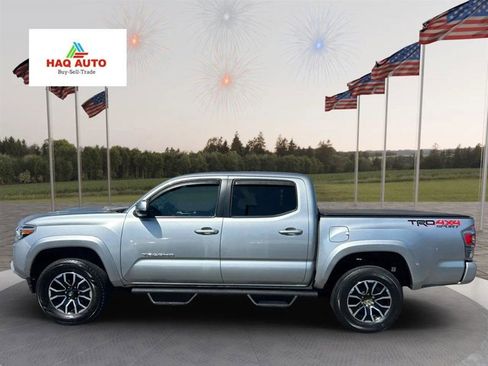 Used 2022 Toyota Tacoma TRD Sport w/ Technology Package AWD/4WD image 1