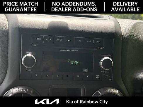 Used 2018 Jeep Wrangler Sport AWD/4WD image 15