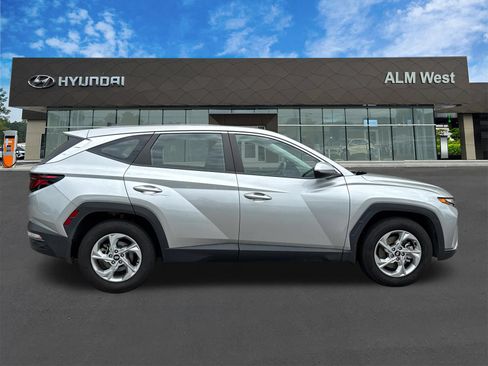 Used 2024 Hyundai Tucson SE FWD image 4