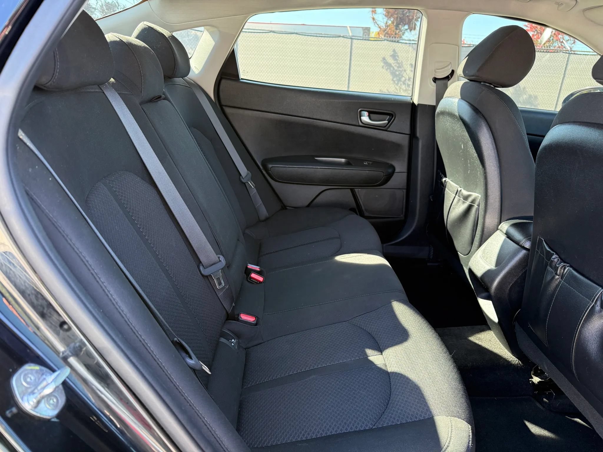 Used 2018 Kia Optima LX w/ 17" Alloy Wheels Package FWD image 20